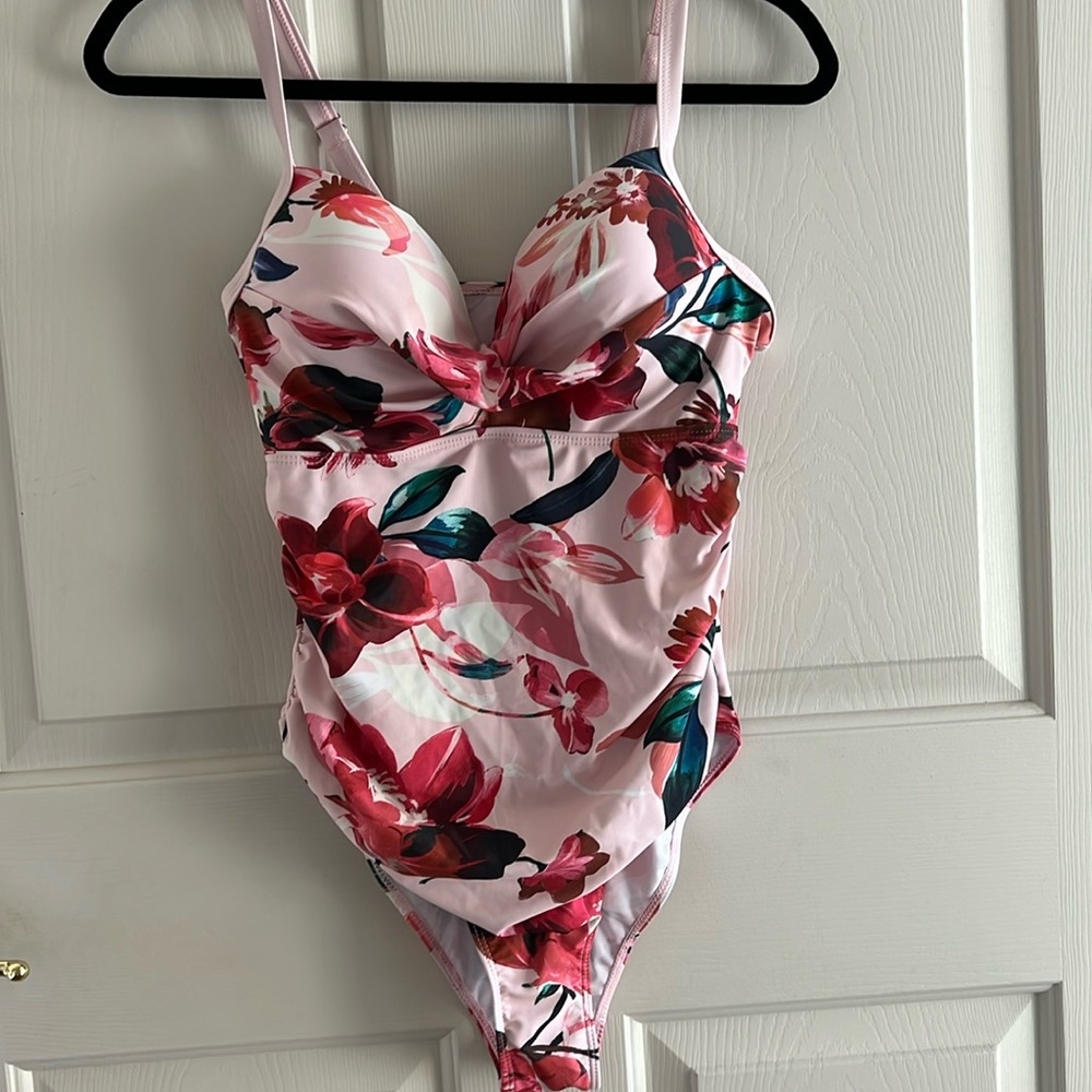 Shein Swim Vacay Floral Print Rushed Push Up One Piece Swimsuit